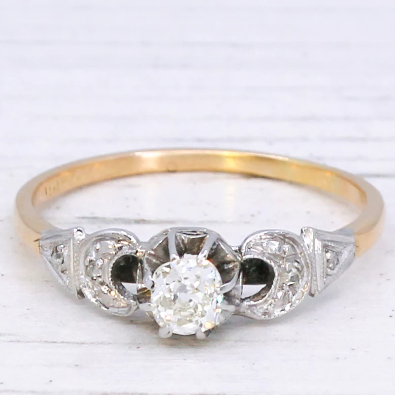 Antique 0.35 Carat Old Cut Diamond Engagement Ring, circa 1910 - Image 3