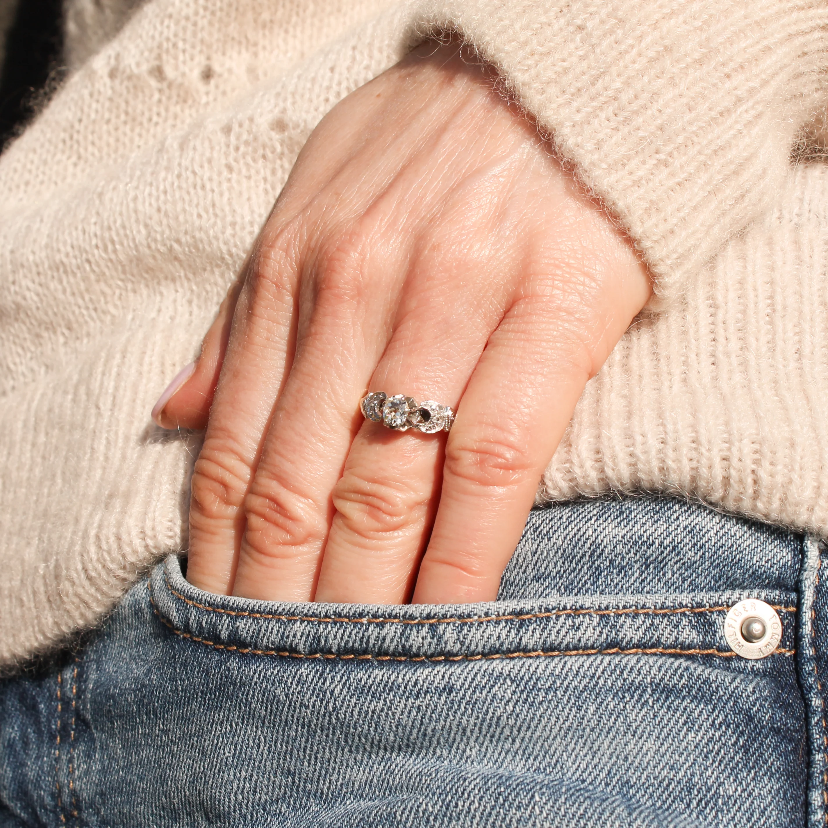 Antique 0.35 Carat Old Cut Diamond Engagement Ring, circa 1910 - Image 7