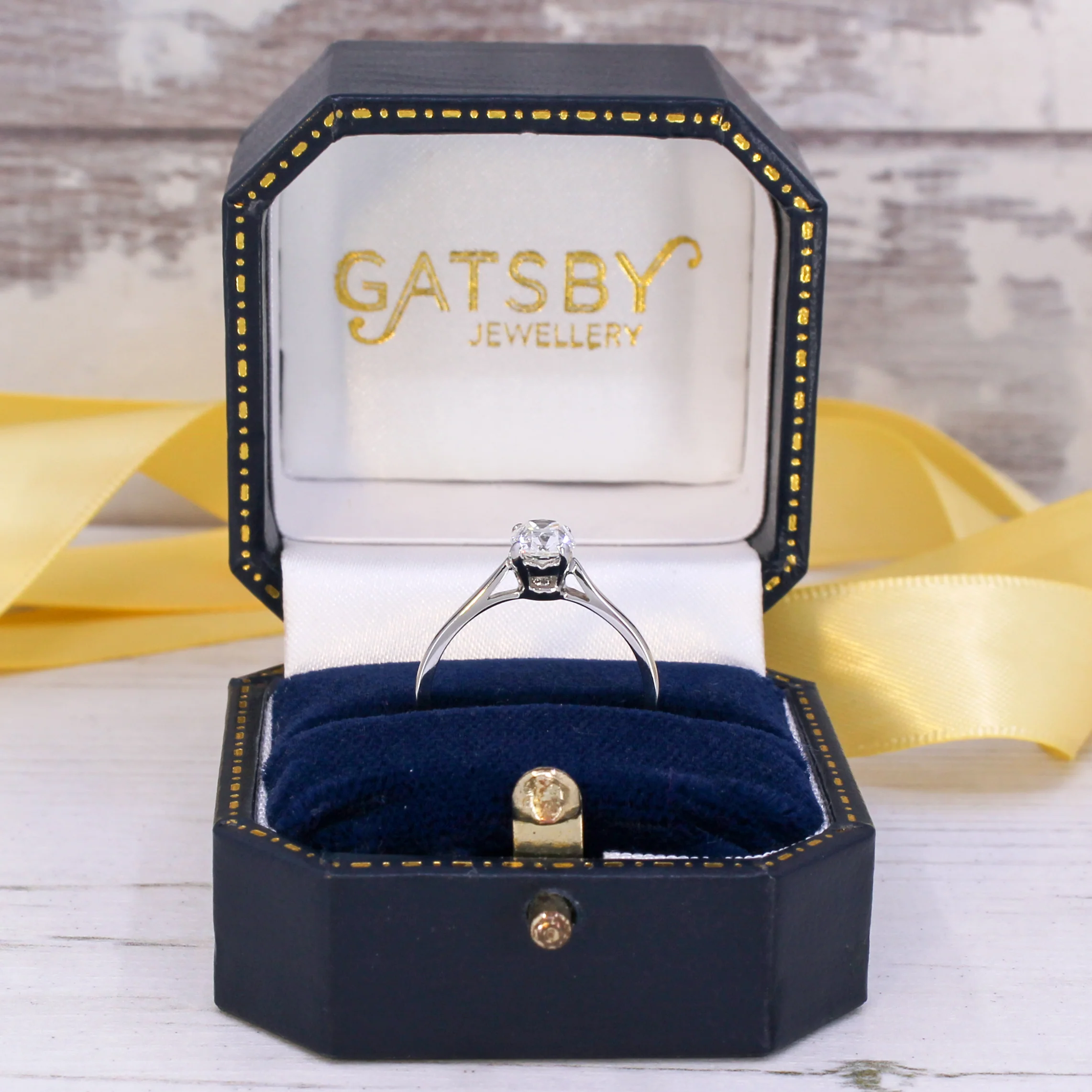 Antique 0.76 Carat Old Cut Diamond Engagement Ring, circa 1925 - Image 8