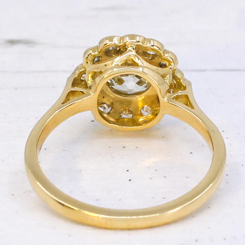 Antique 1.01 Carat Old Cut Diamond Cluster Ring, circa 1915 - Image 5