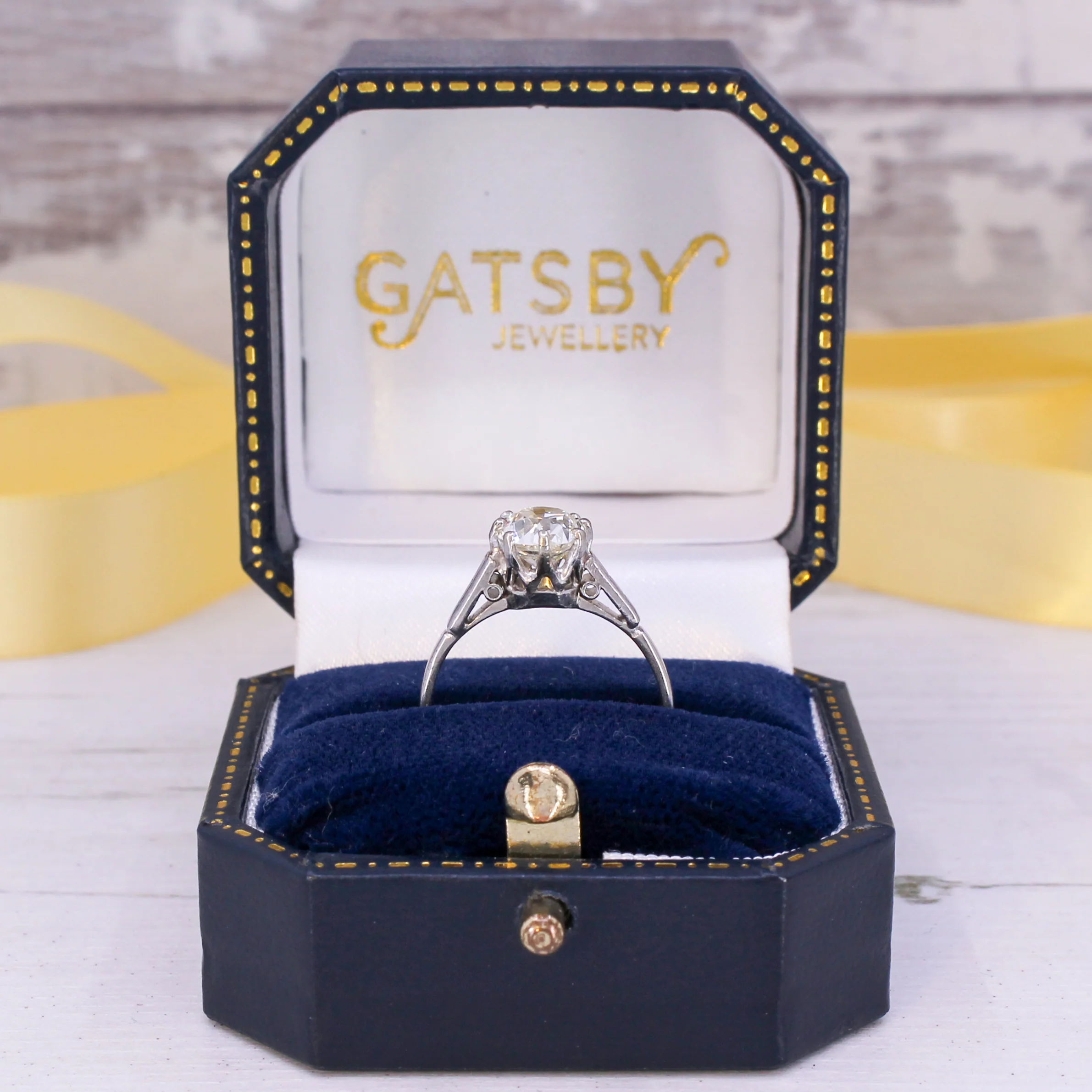 Antique 1.41 Carat Old Oval Cut Diamond Engagement Ring, circa 1925 - Image 8