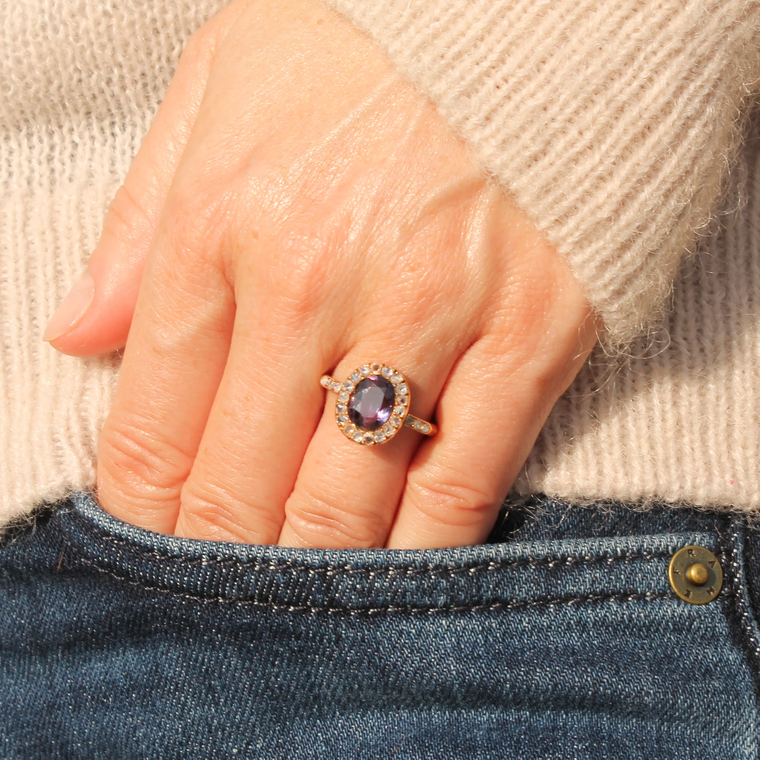 Antique 2.02 Carat Unheated Sapphire & Diamond Ring, circa 1900 - Image 2
