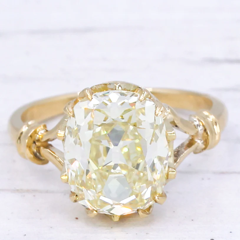 Antique 5.02 Carat Light Yellow Old Cut Diamond Solitaire Ring, circa 1900 - Image 3
