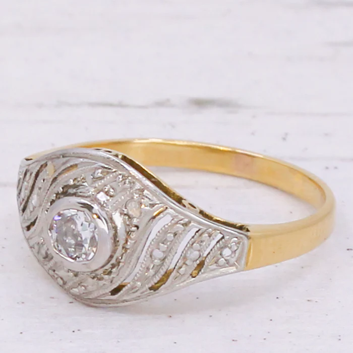 Art Deco 0.25 Carat Old Cut Diamond Swirl Ring, circa 1920