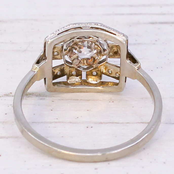 Art Deco 0.42 Carat Old Cut Diamond Cluster Ring, circa 1935 - Image 5
