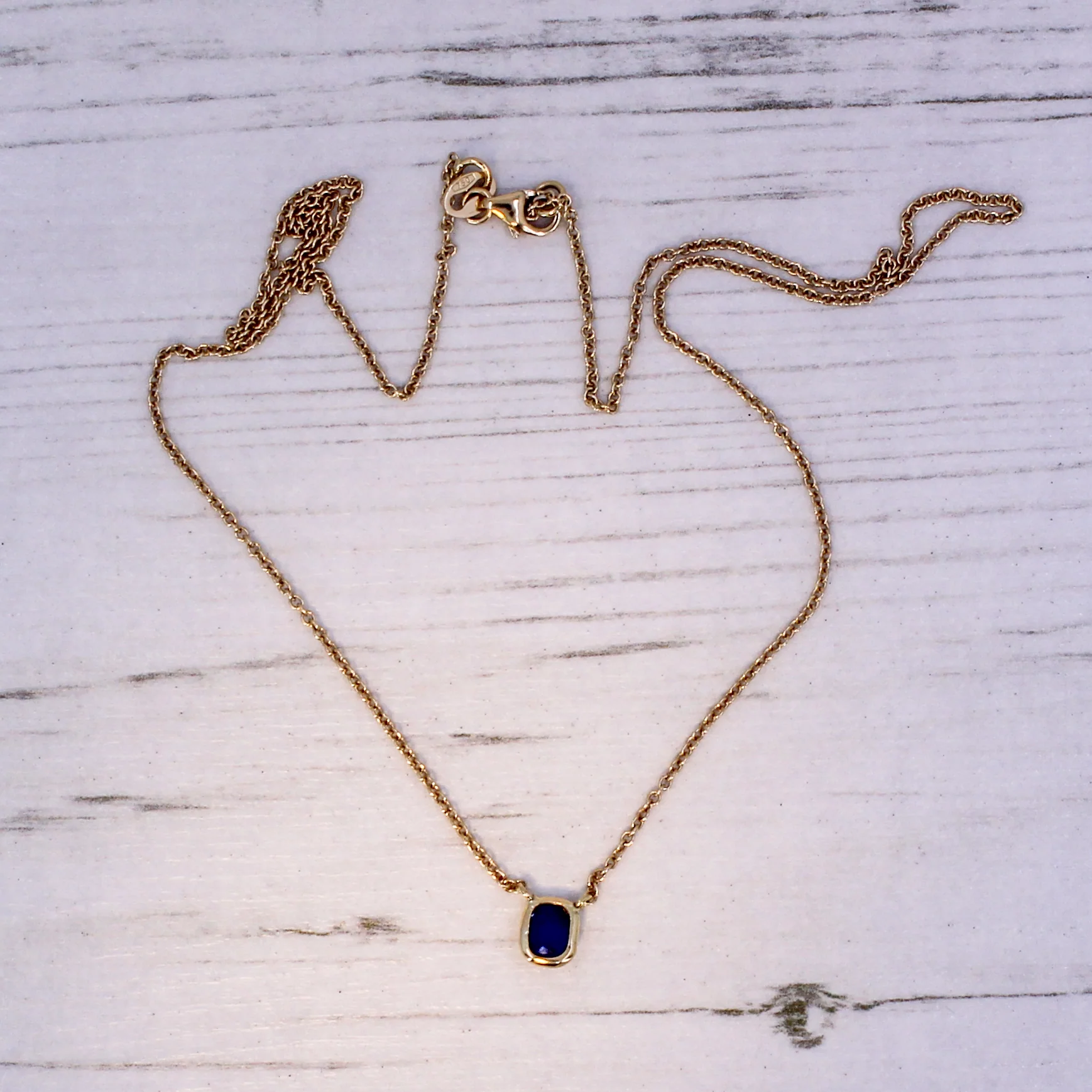 Art Deco 0.45 Carat Natural Sapphire Solitaire Pendant, circa 1925 - Image 7