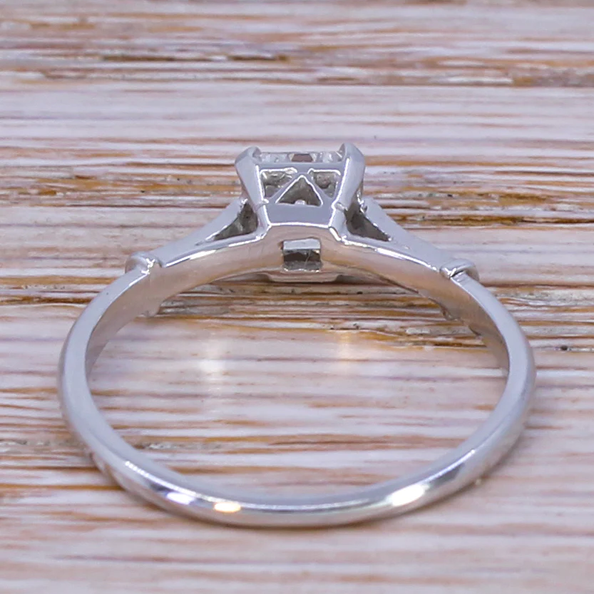 Art Deco 0.52 Carat Square Emerald Cut Diamond Engagement Ring, circa 1925 - Image 5