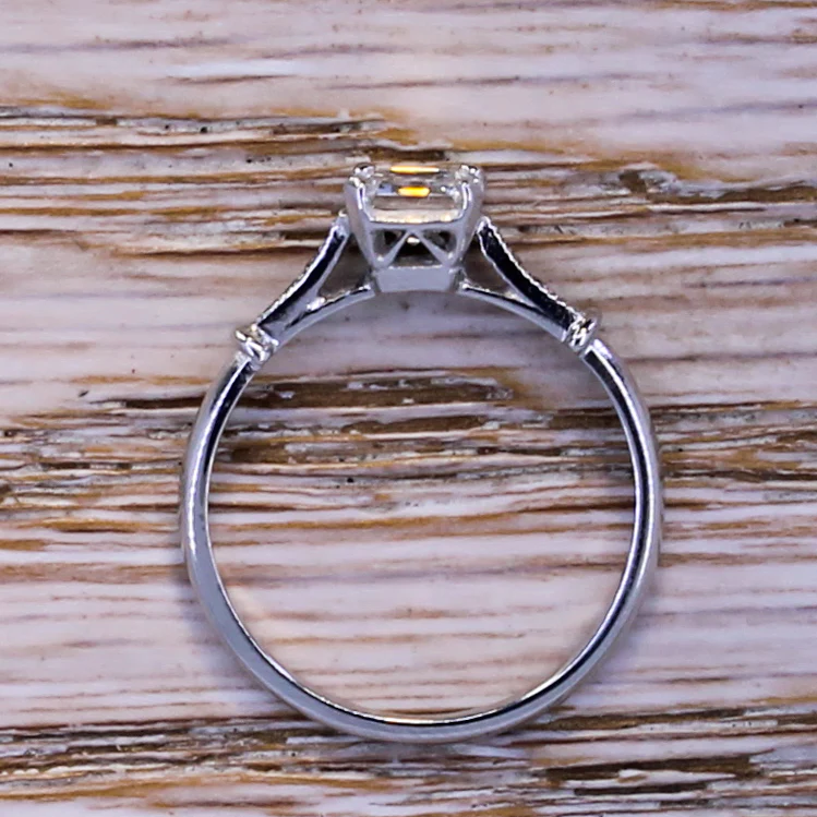 Art Deco 0.52 Carat Square Emerald Cut Diamond Engagement Ring, circa 1925 - Image 6