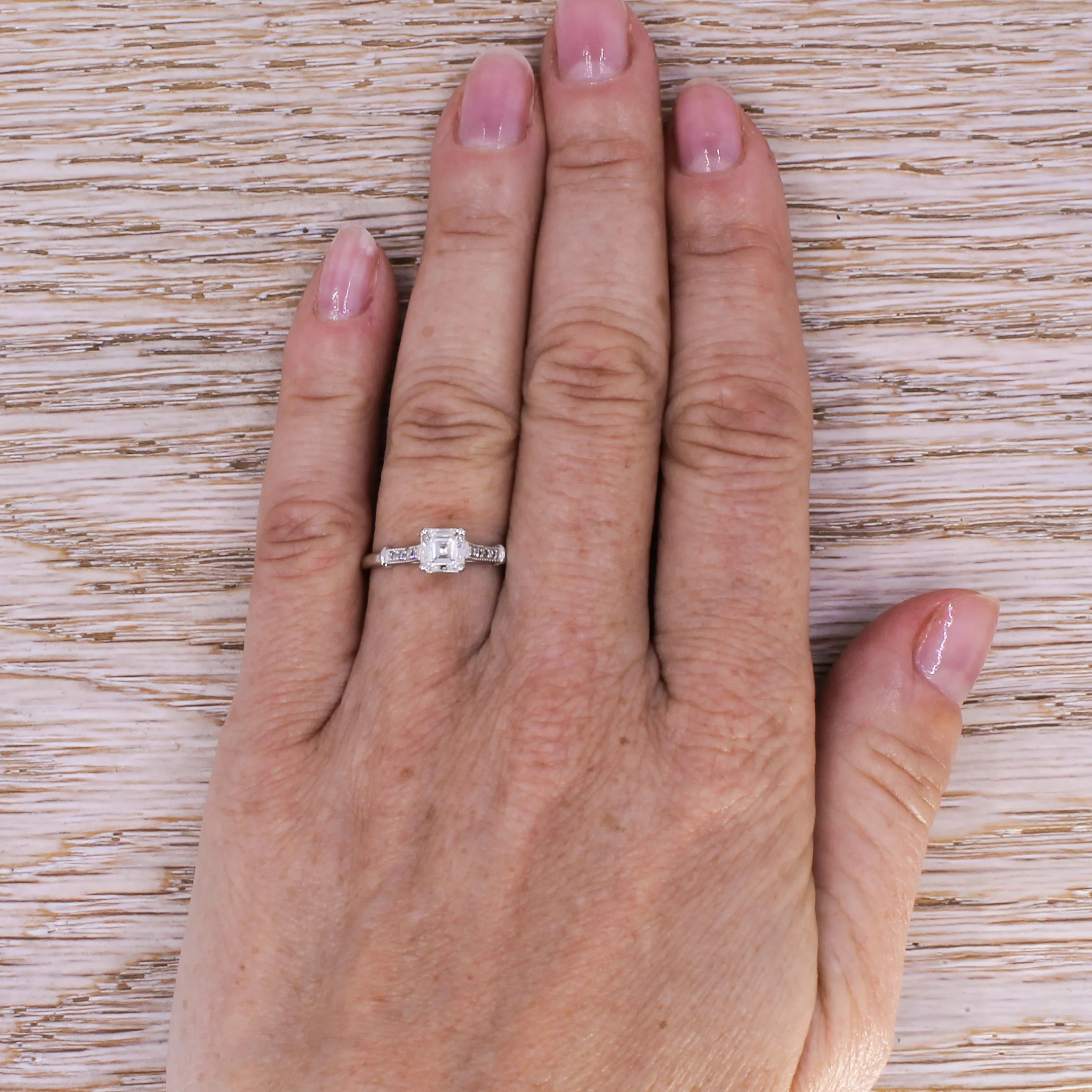 Art Deco 0.52 Carat Square Emerald Cut Diamond Engagement Ring, circa 1925 - Image 7