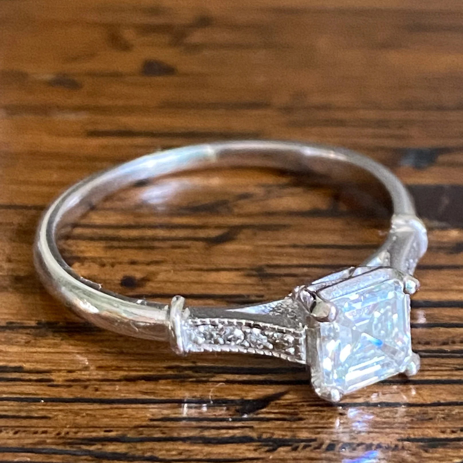 Art Deco 0.52 Carat Square Emerald Cut Diamond Engagement Ring, circa 1925 - Image 8