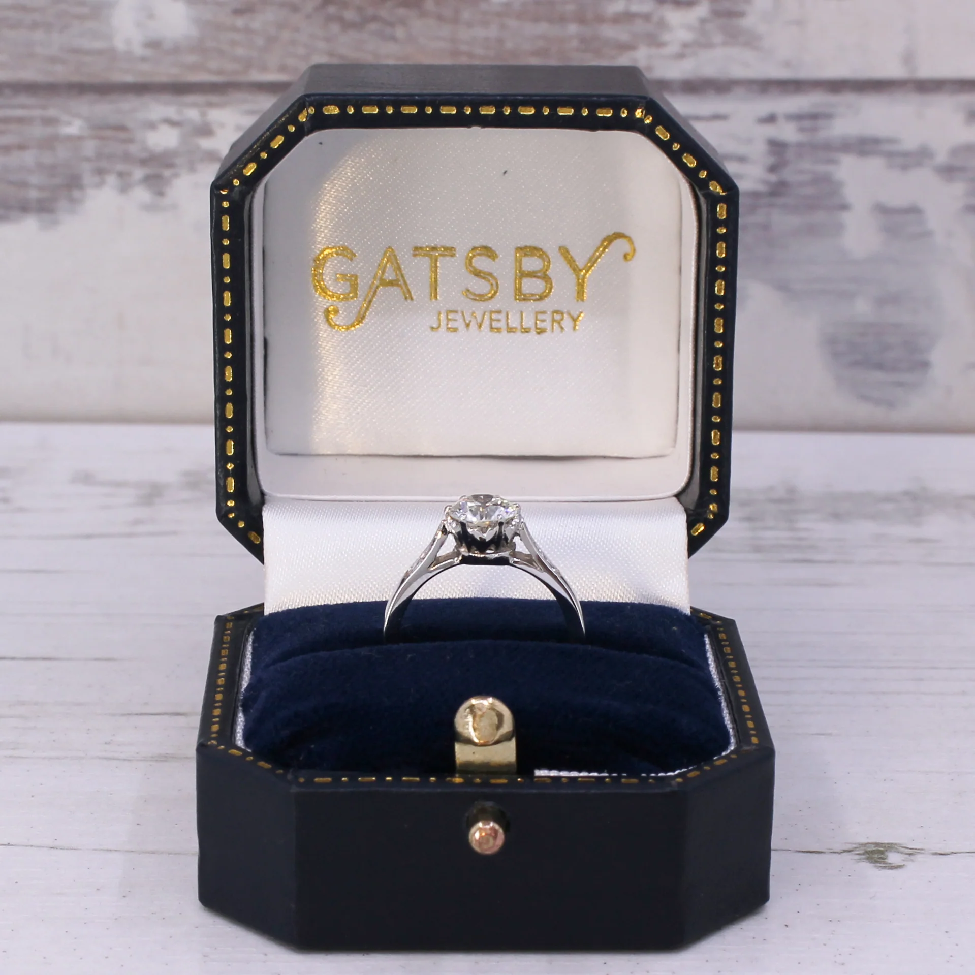Art Deco 0.76 Carat Old Cut Diamond Engagement Ring, circa 1935 - Image 8