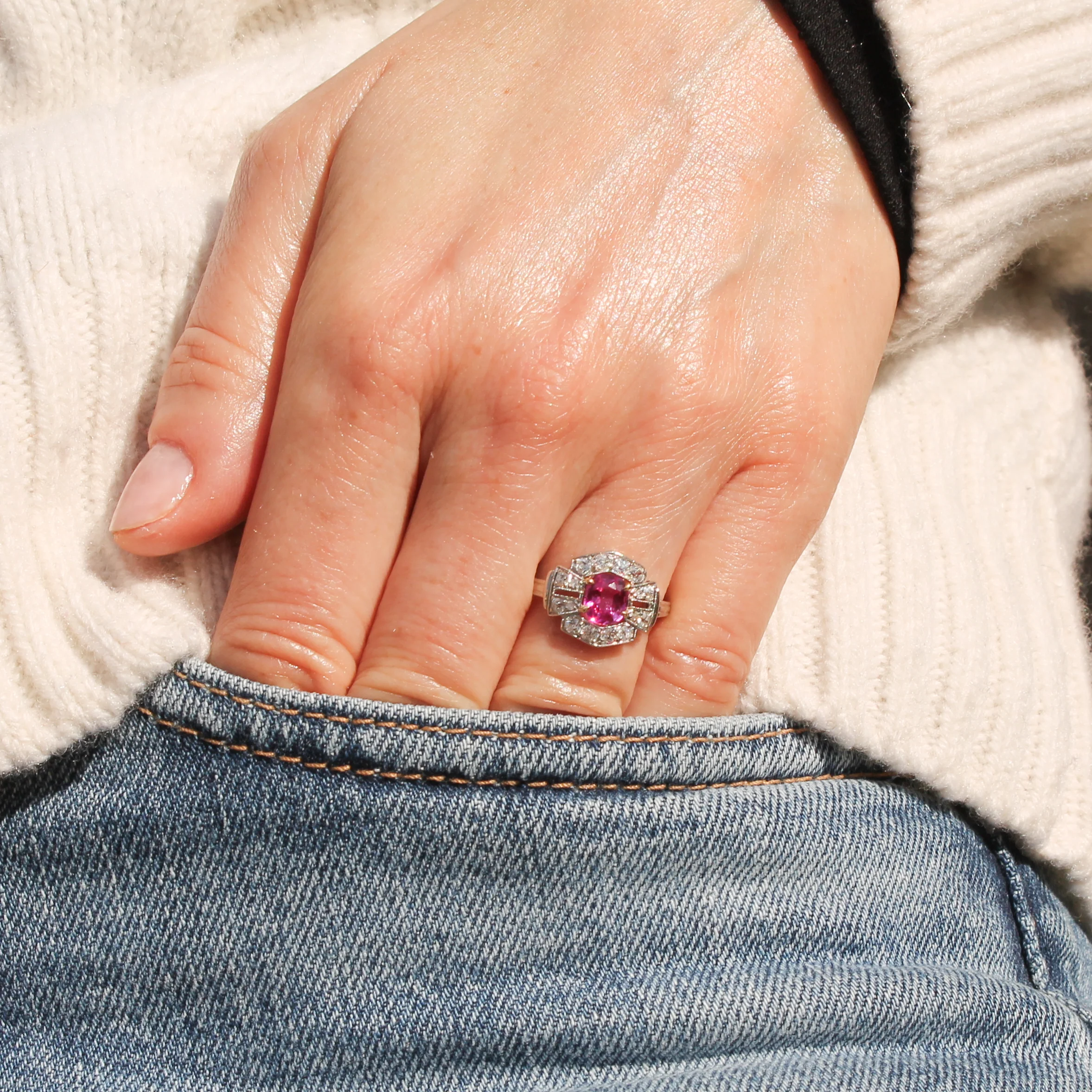 Art Deco 0.77 Carat Unheated Mogok Burmese Pink Sapphire Ring, circa 1920 - Image 7