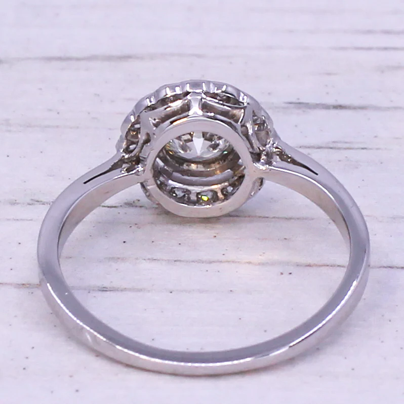 Art Deco 0.80 Carat Old Cut Diamond Cluster Ring, circa 1935 - Image 5