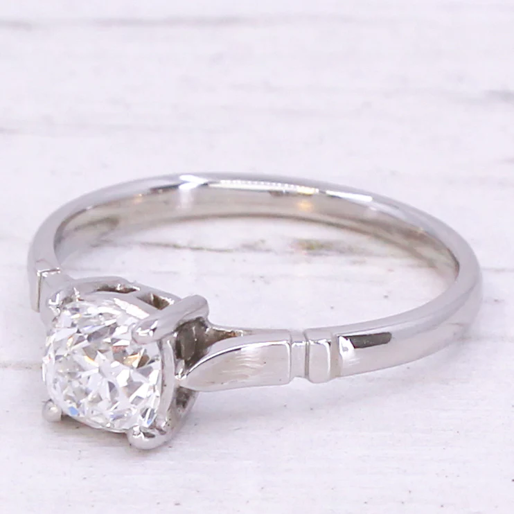 Art Deco 0.94 Carat Old Cut Diamond Engagement Ring, circa 1930