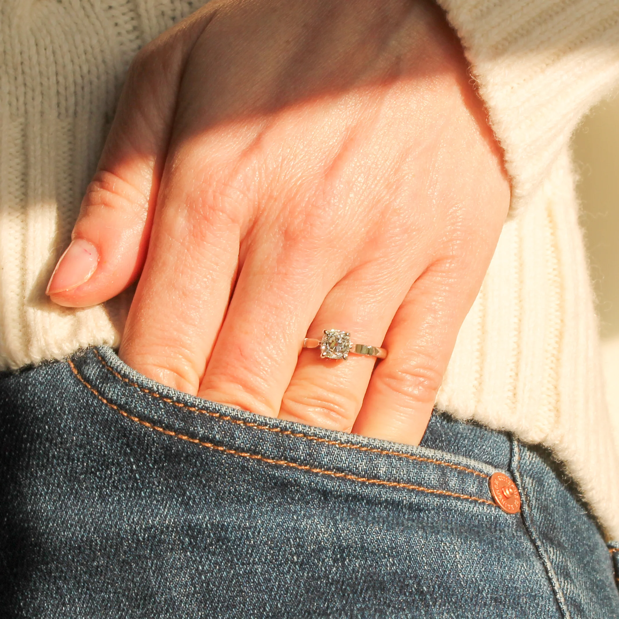 Art Deco 0.94 Carat Old Cut Diamond Engagement Ring, circa 1930 - Image 7
