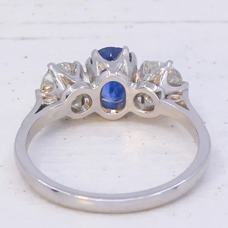 Art Deco 1.00 Carat Burmese Sapphire & 1.00 Carat Old Cut Diamond Trilogy Ring, circa 1925 - Image 5
