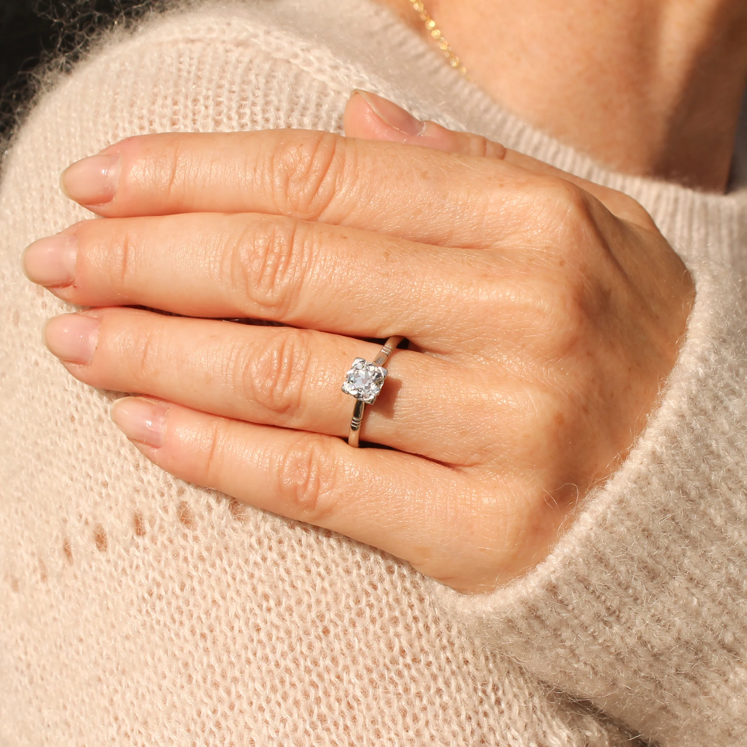 Art Deco 1.00 Carat Old Cut Diamond Engagement Ring, circa 1925 - Image 2