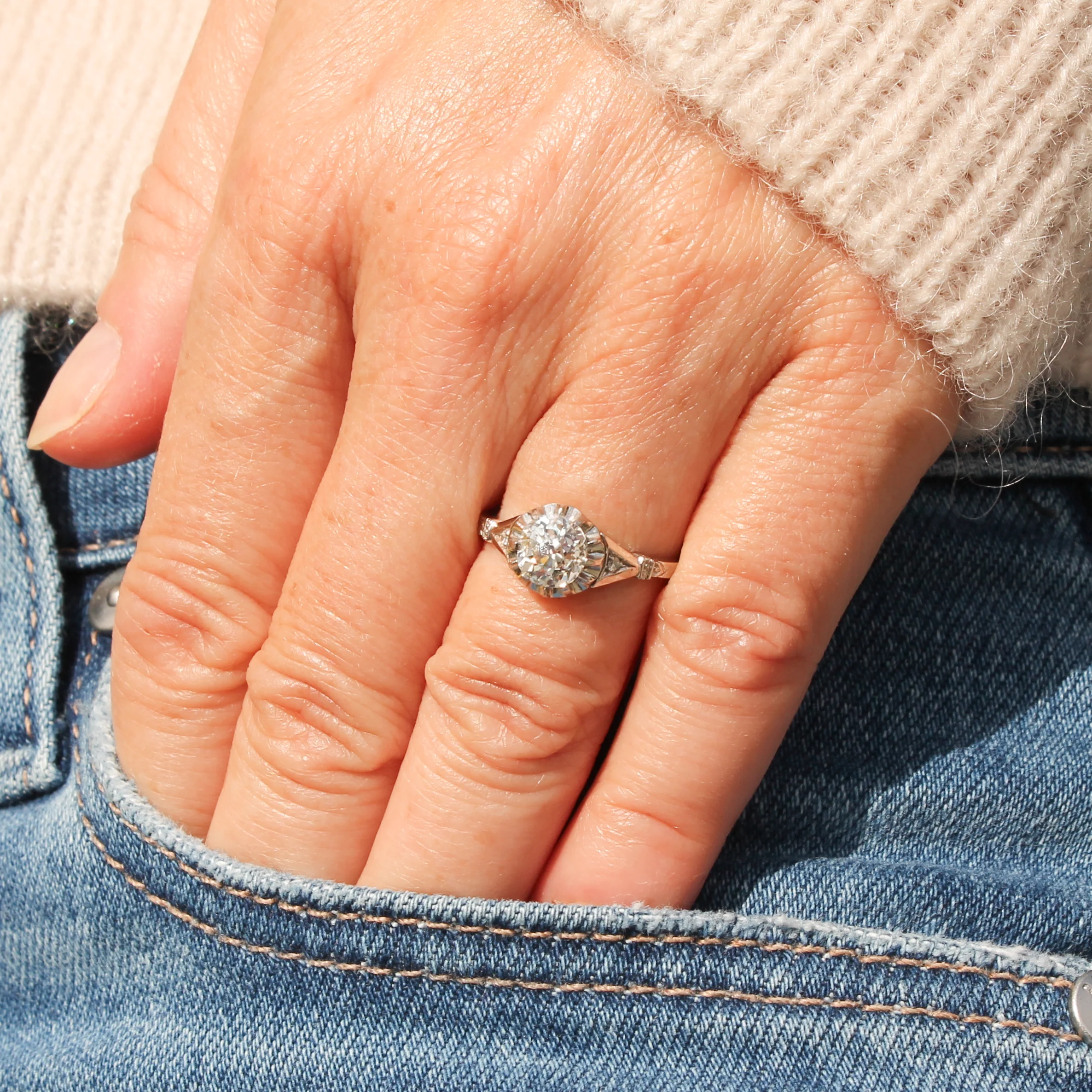 Art Deco 1.03 Carat Old Cut Diamond Engagement Ring, circa 1920 - Image 2
