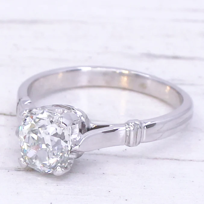Art Deco 1.03 Carat Old Mine Cut Diamond Engagement Ring, circa 1930