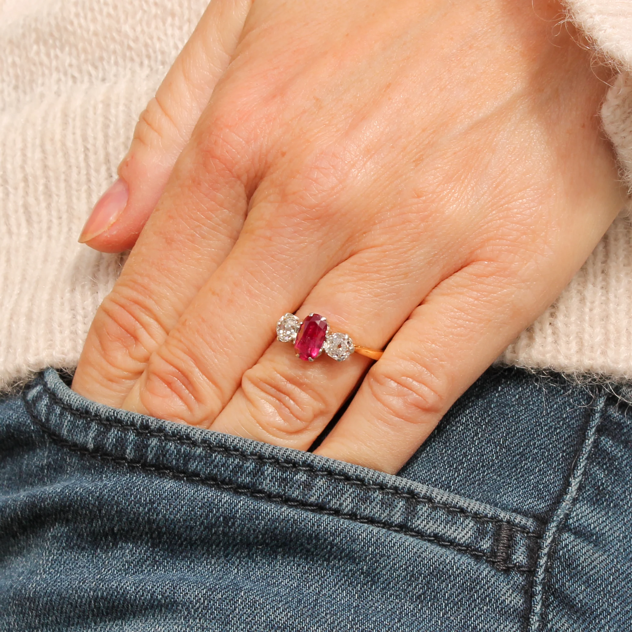 Art Deco 1.15 Carat Ruby & 0.90 Carat Diamond Three Stone Ring, circa 1935 - Image 8