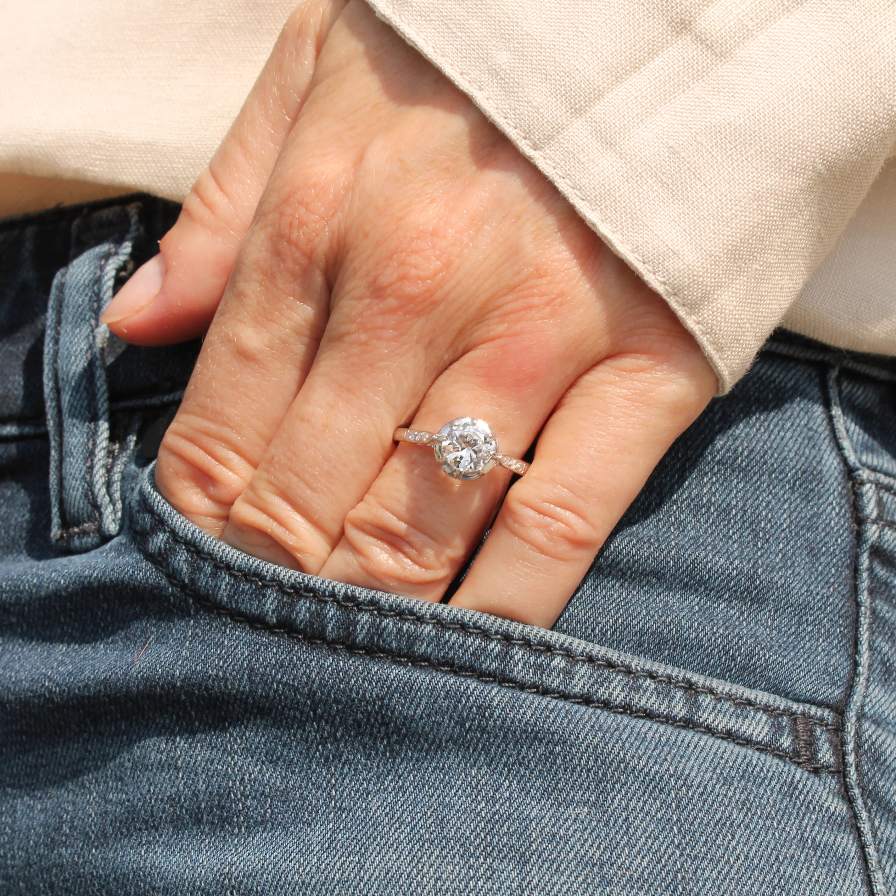 Art Deco 1.20 Carat Old Cut Diamond Engagement Ring, circa 1935 - Image 2