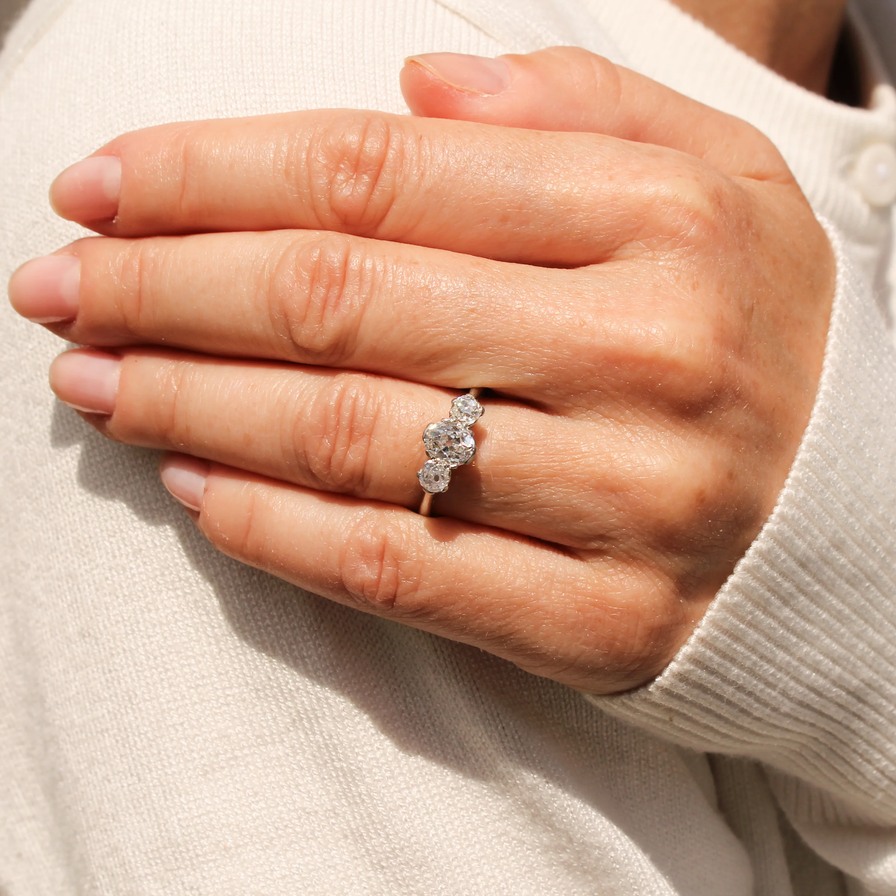 Art Deco 1.35 Carat Old Cut Diamond Three Stone Ring, circa 1920 - Image 7