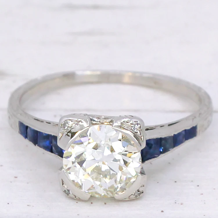 Art Deco 1.42 Carat Old Cut Diamond & Sapphire Ring, circa 1925 - Image 3