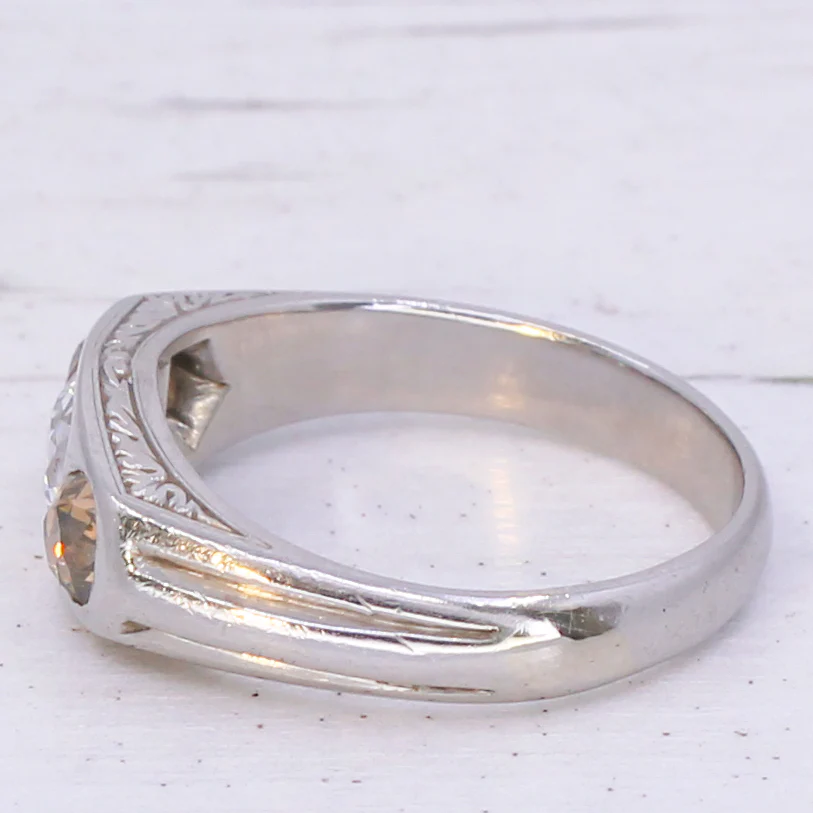 Art Deco 1.54 Carat Old Cut Diamond Three Stone Ring, circa 1925 - Image 4