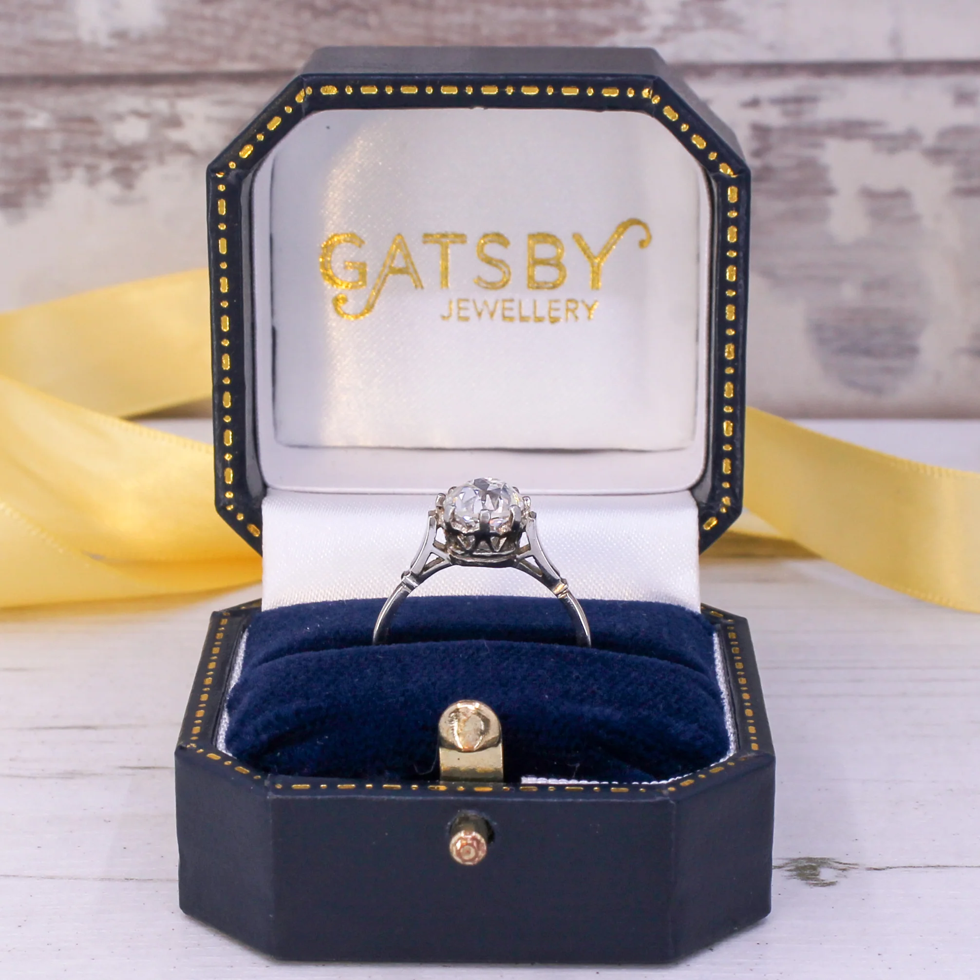 Art Deco 1.57 Carat Old Cut Diamond Engagement Ring, circa 1925 - Image 10