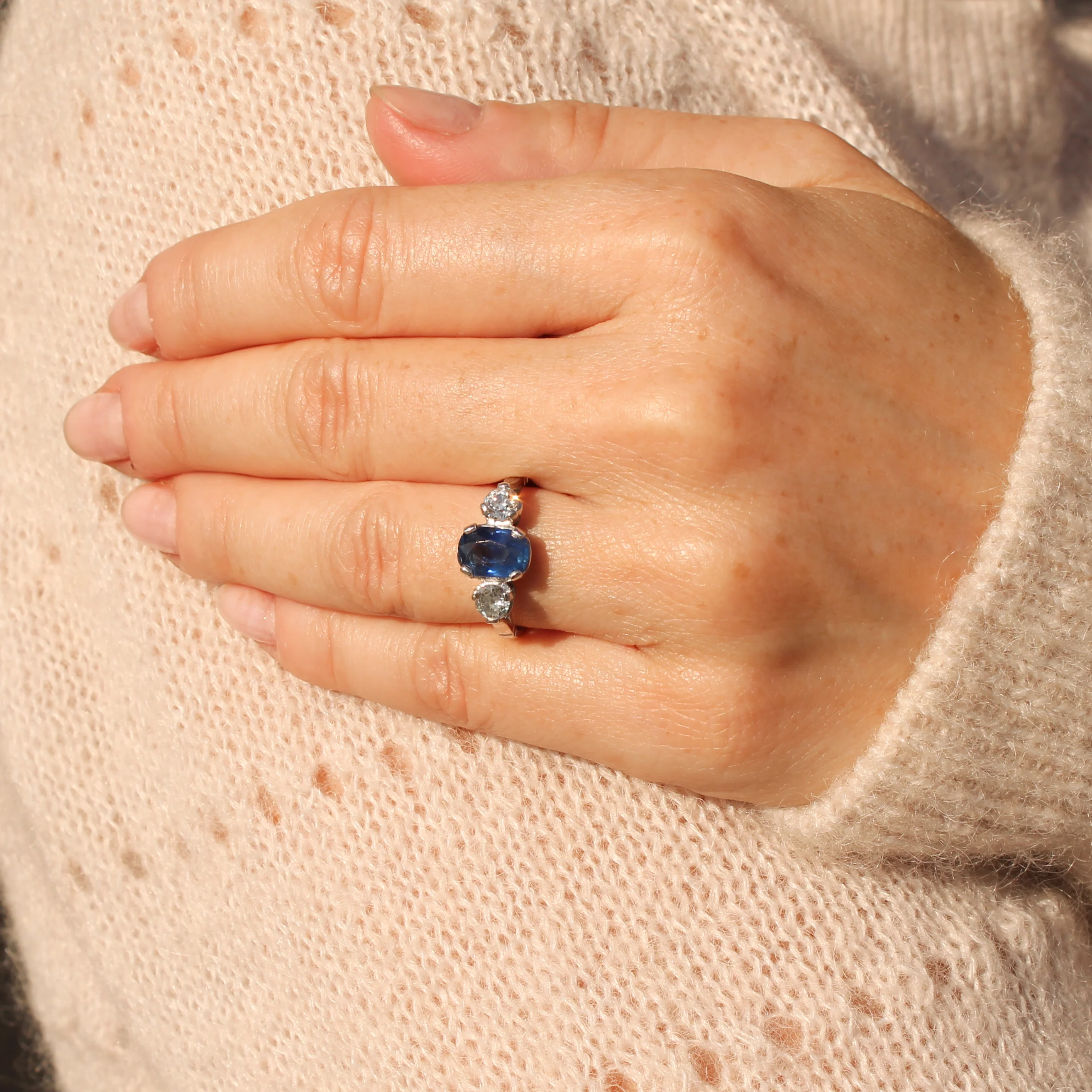 Art Deco 1.59 Carat Burmese Sapphire & Diamond Ring, circa 1935 - Image 7