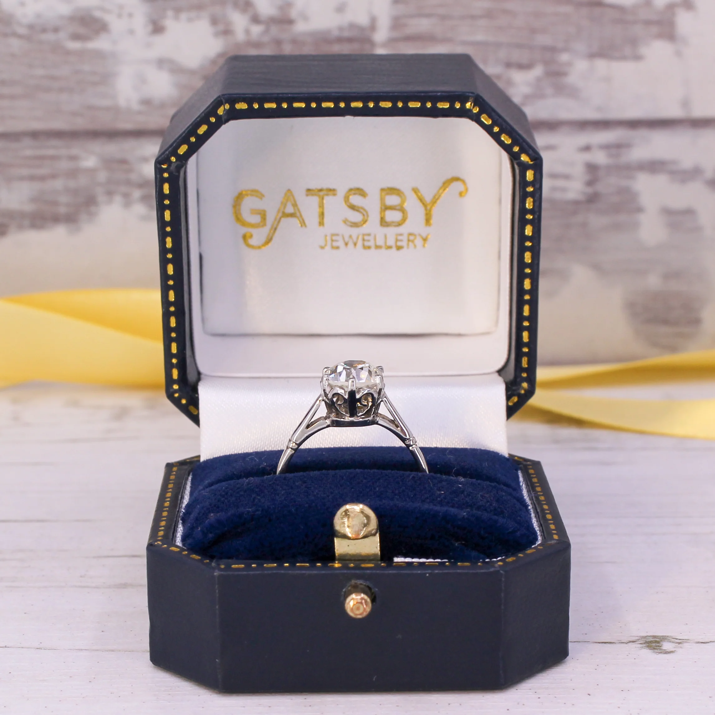 Art Deco 1.62 Carat Old Cut Diamond Engagement Ring, circa 1935 - Image 10