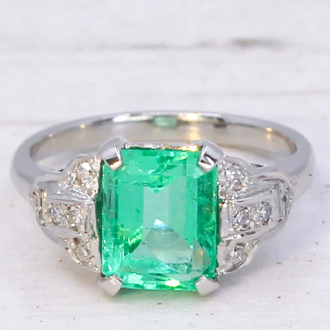 Art Deco 1.69 Carat Colombian Emerald Ring, circa 1930 - Image 3