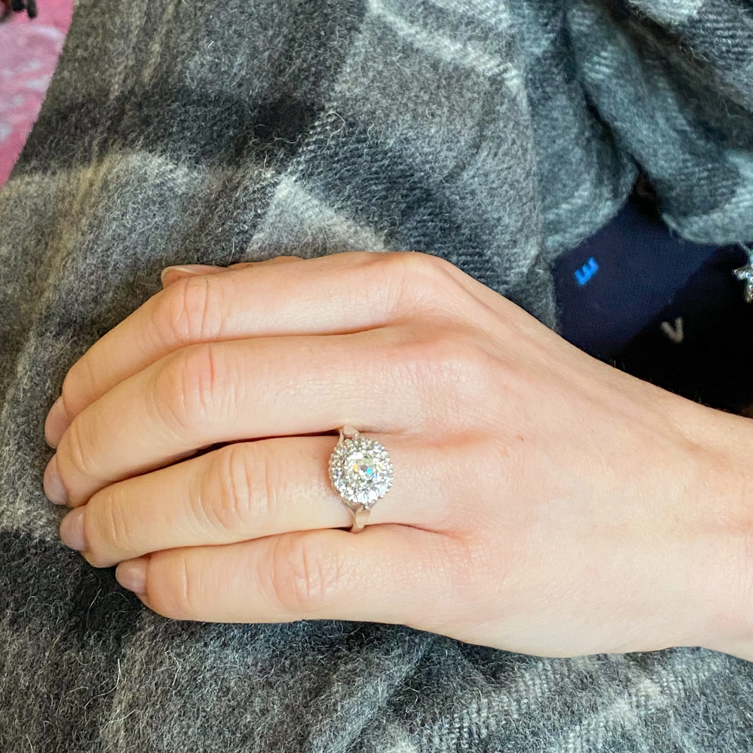 Art Deco 1.51 Carat Old Cut Diamond Coronet Cluster Ring, circa 1940 - Image 8