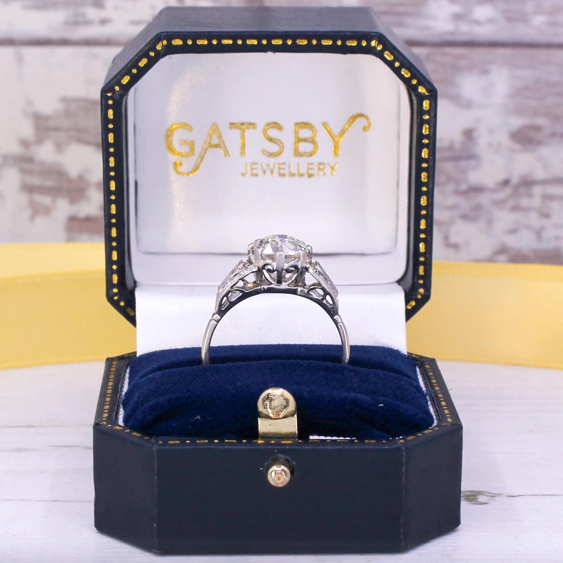 Art Deco 2.00 Carat Old Cut Diamond Engagement Ring, circa 1925 - Image 8