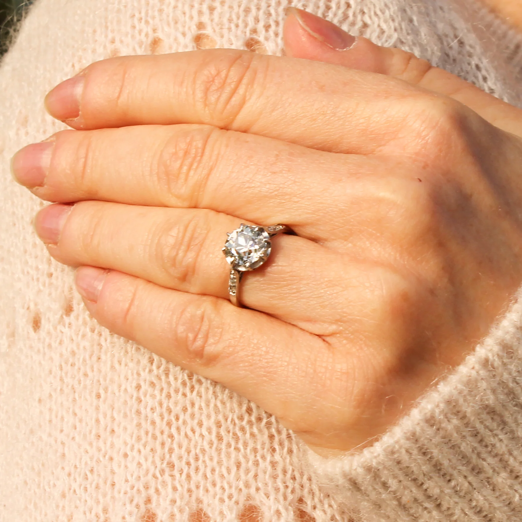 Art Deco 2.07 Carat Old Cut Diamond Engagement Ring, circa 1925 - Image 2