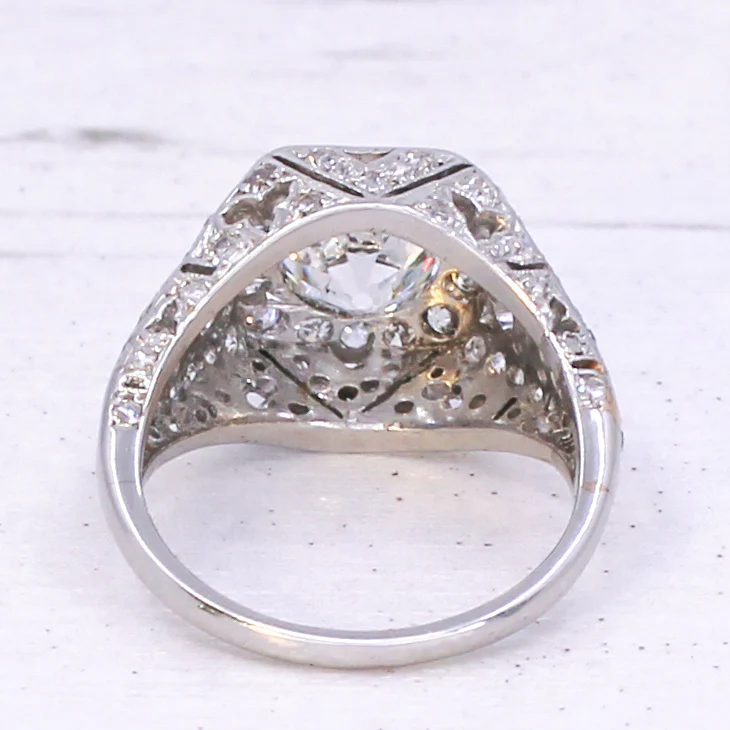 Art Deco 2.22 Carat Old Cut Diamond Cluster Ring, circa 1925 - Image 5