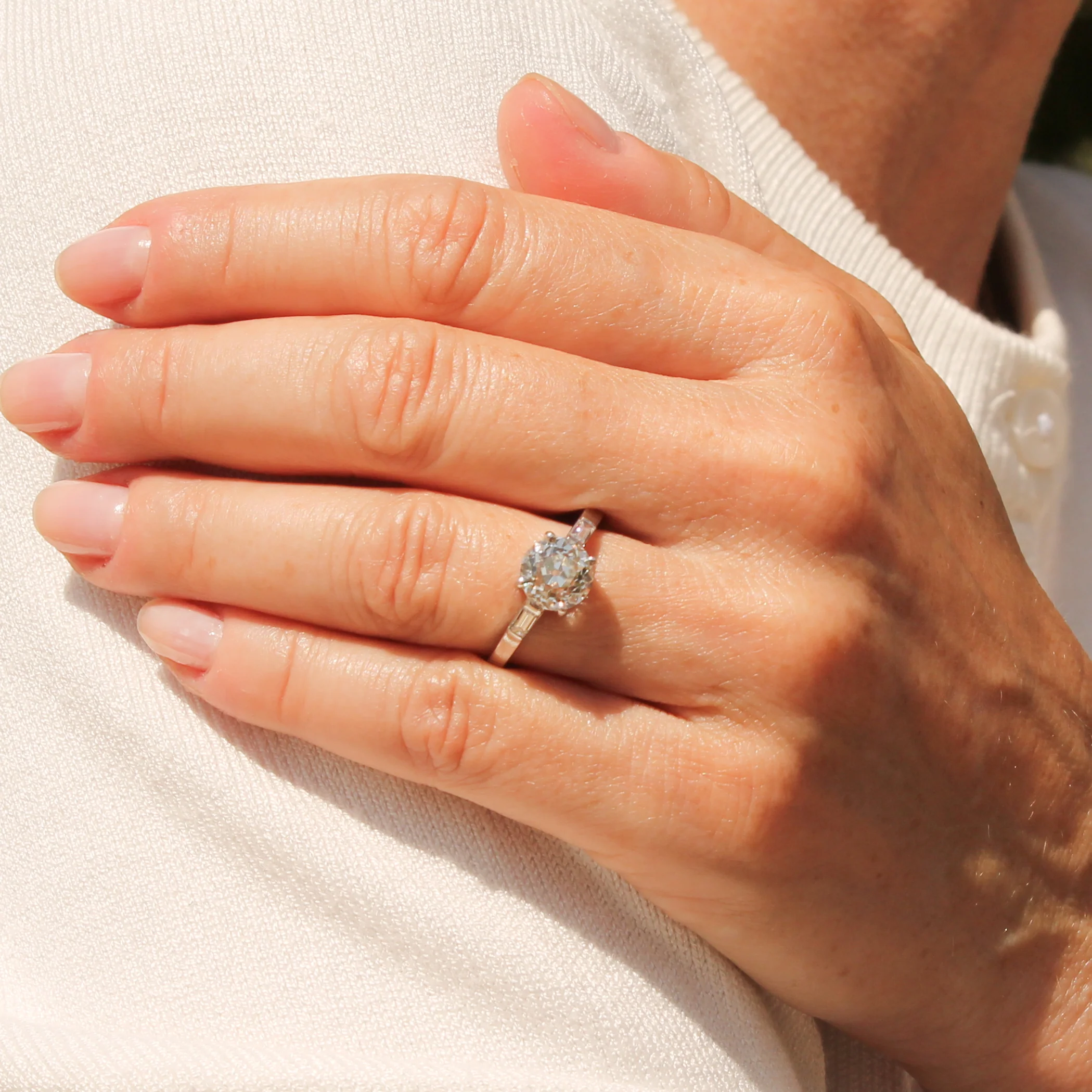 Art Deco 2.23 Carat Old European Cut Diamond Engagement Ring, circa 1930 - Image 6