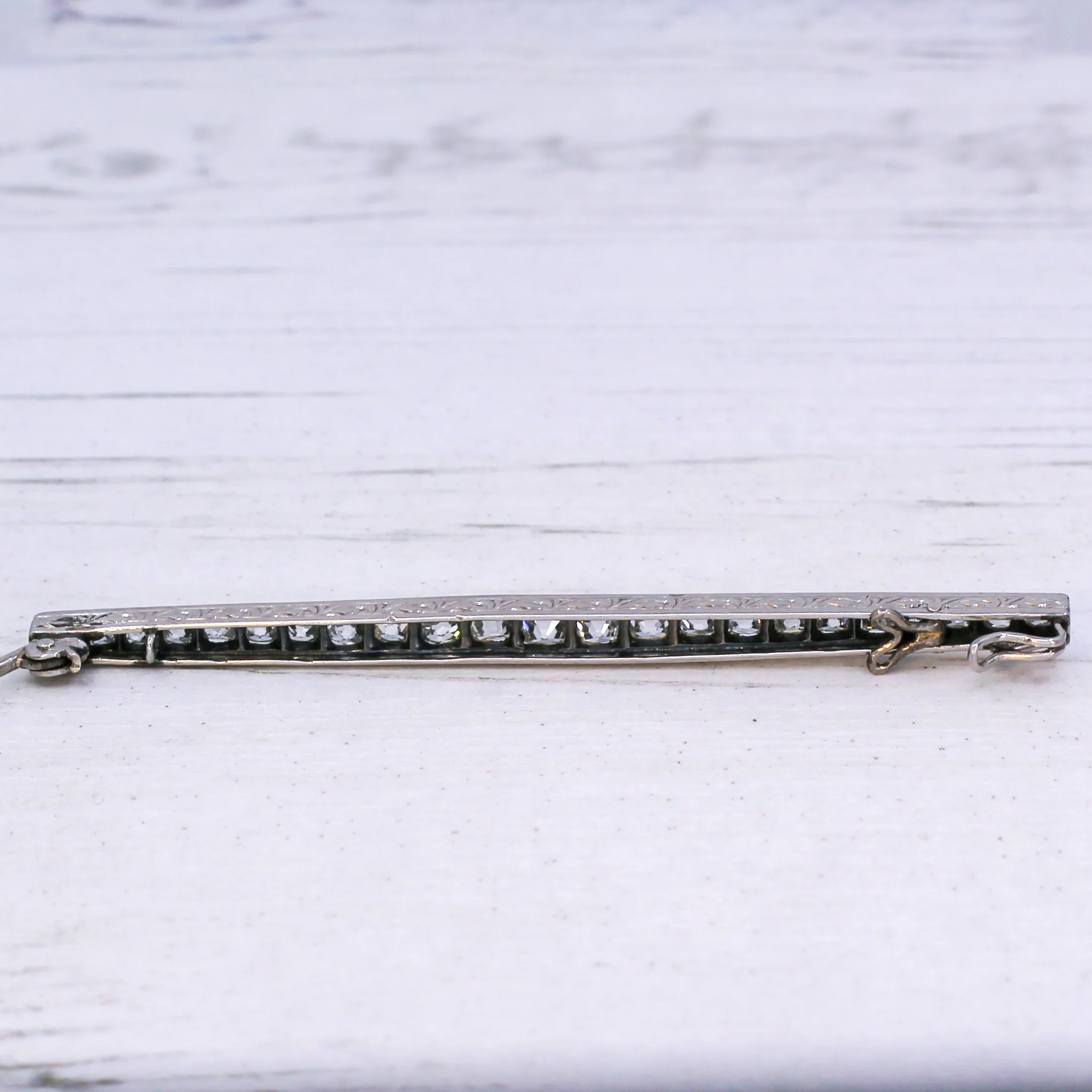 Art Deco 2.25 Carat Old Cut Diamond Pin Brooch, circa 1930 - Image 4