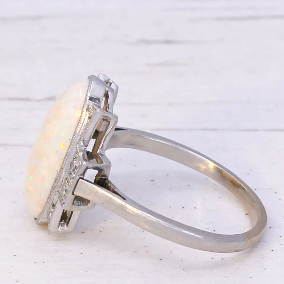 Art Deco 3.50 Carat Opal & Diamond Ring, circa 1930 - Image 4