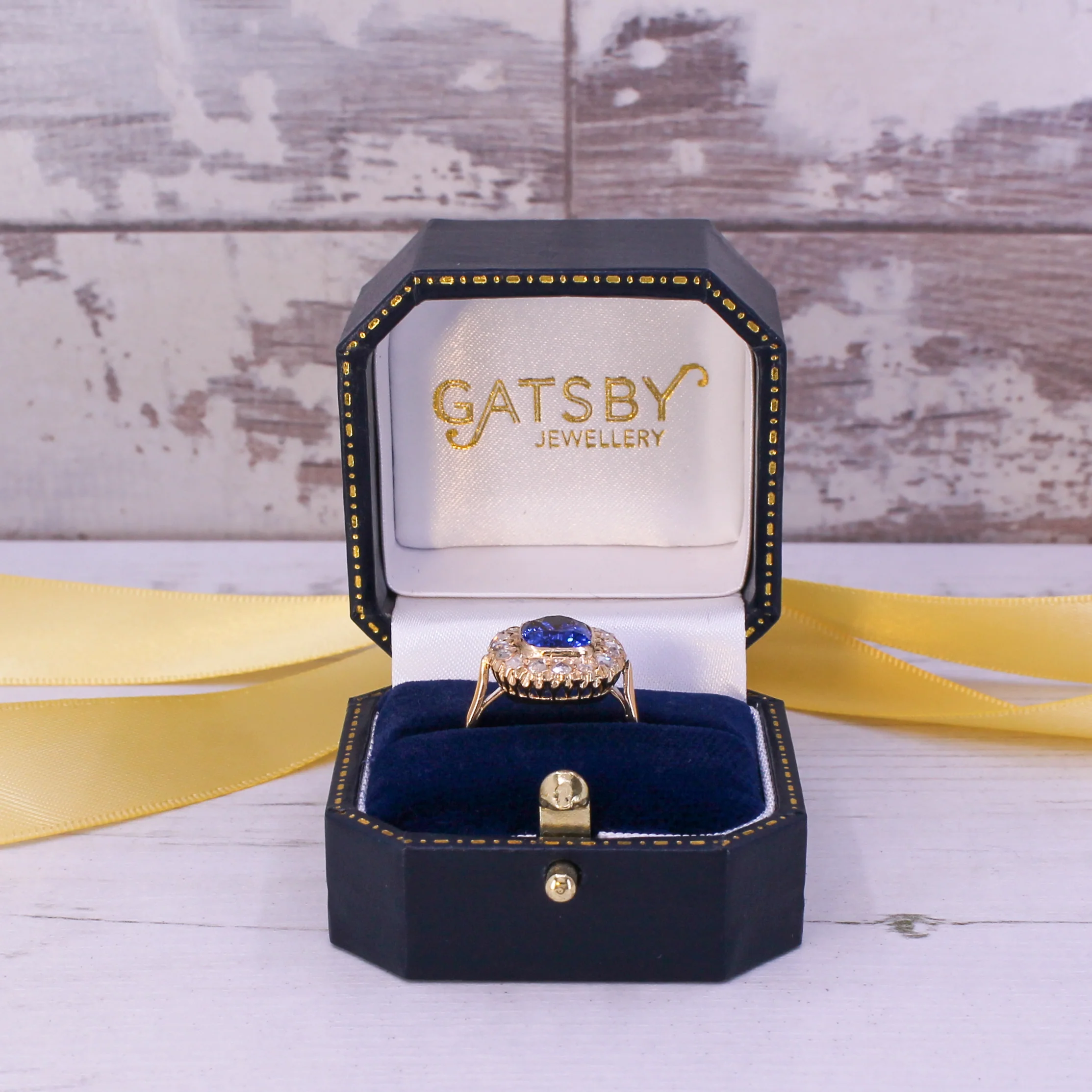 Art Deco 3.89 Carat Burmese Sapphire & Diamond Cluster Ring, Circa 1925 - Image 10