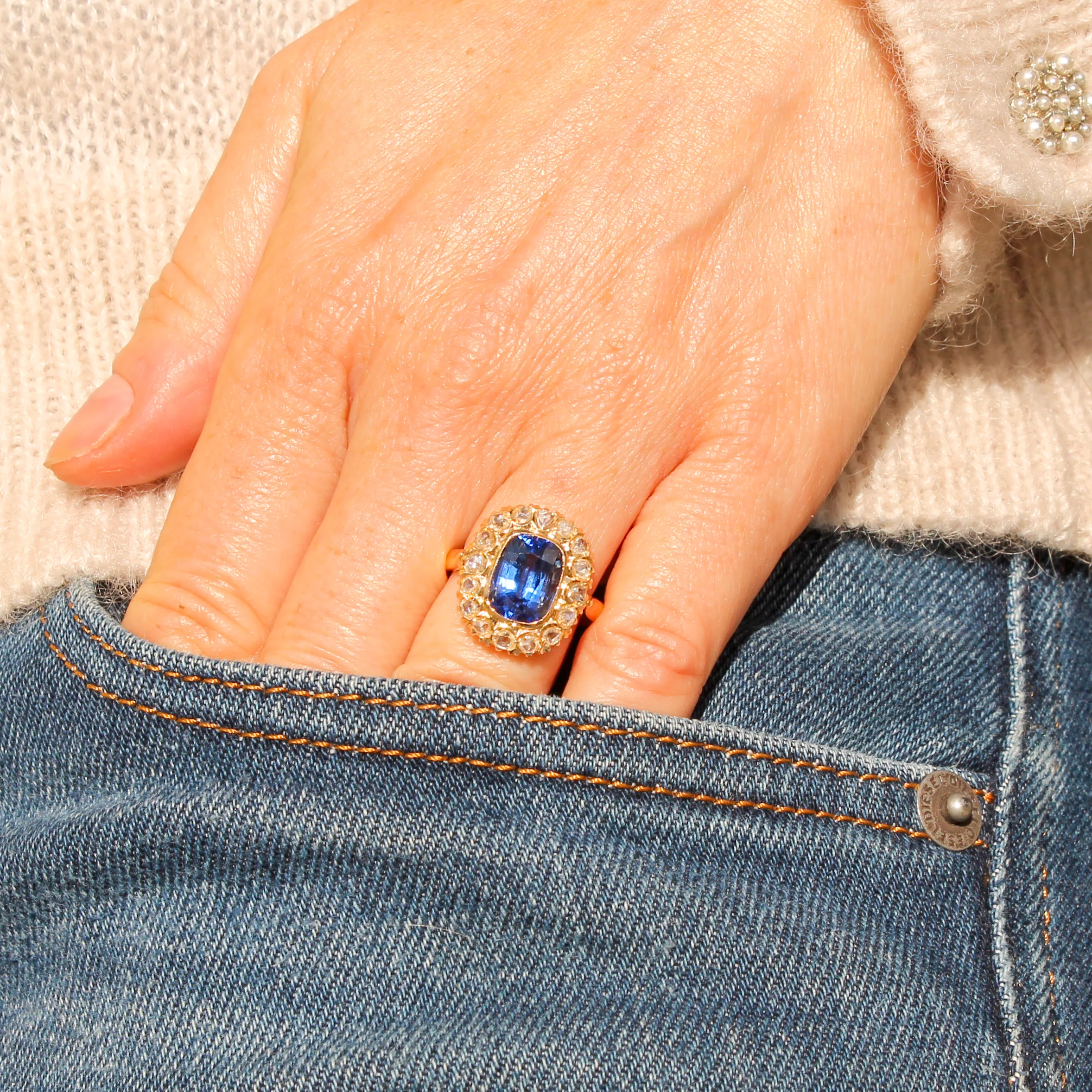 Art Deco 3.89 Carat Burmese Sapphire & Diamond Cluster Ring, Circa 1925 - Image 8