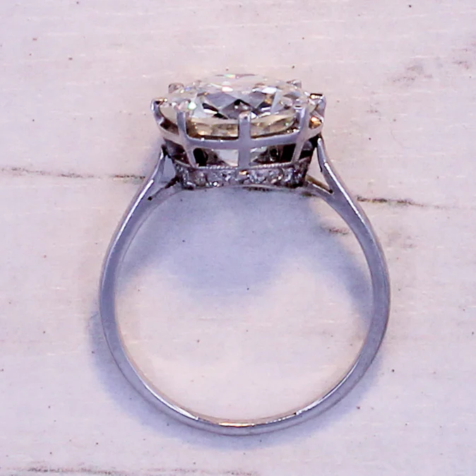 Art Deco 4.45 Carat Old European Cut Diamond Engagement Ring, circa 1940 - Image 6