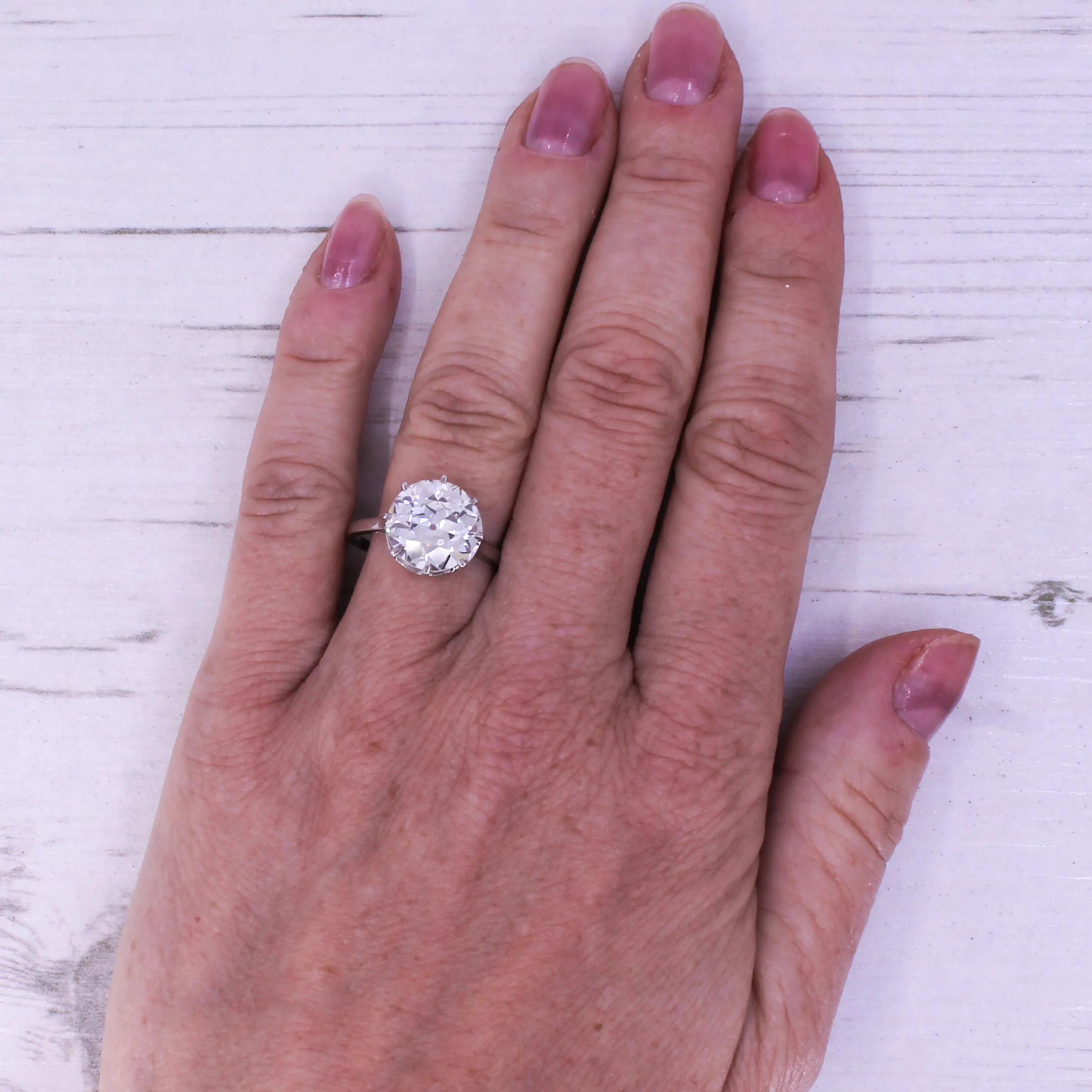 Art Deco 4.45 Carat Old European Cut Diamond Engagement Ring, circa 1940 - Image 7