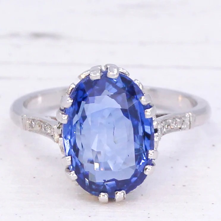 Art Deco 5.07 Carat Ceylon Sapphire Solitaire Ring, circa 1920 - Image 3