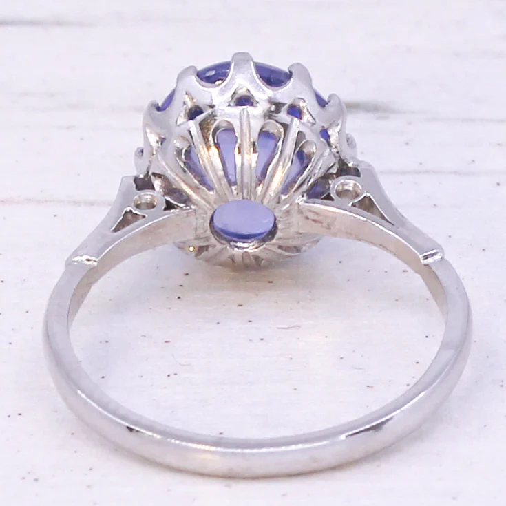 Art Deco 6.14 Carat Ceylon Purple Cabochon Sapphire Ring, circa 1915 - Image 5