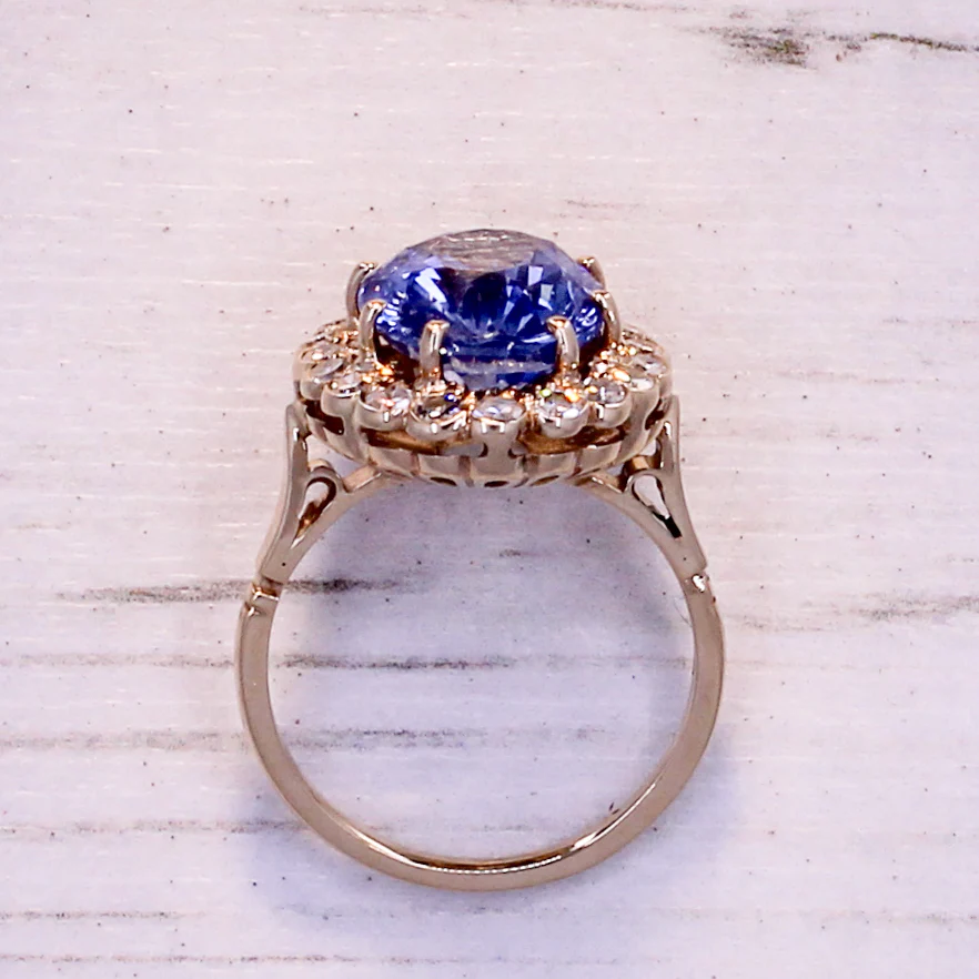 Art Deco 6.80 Carat Natural Ceylon Sapphire & Diamond Cluster Ring, Circa 1940 - Image 6