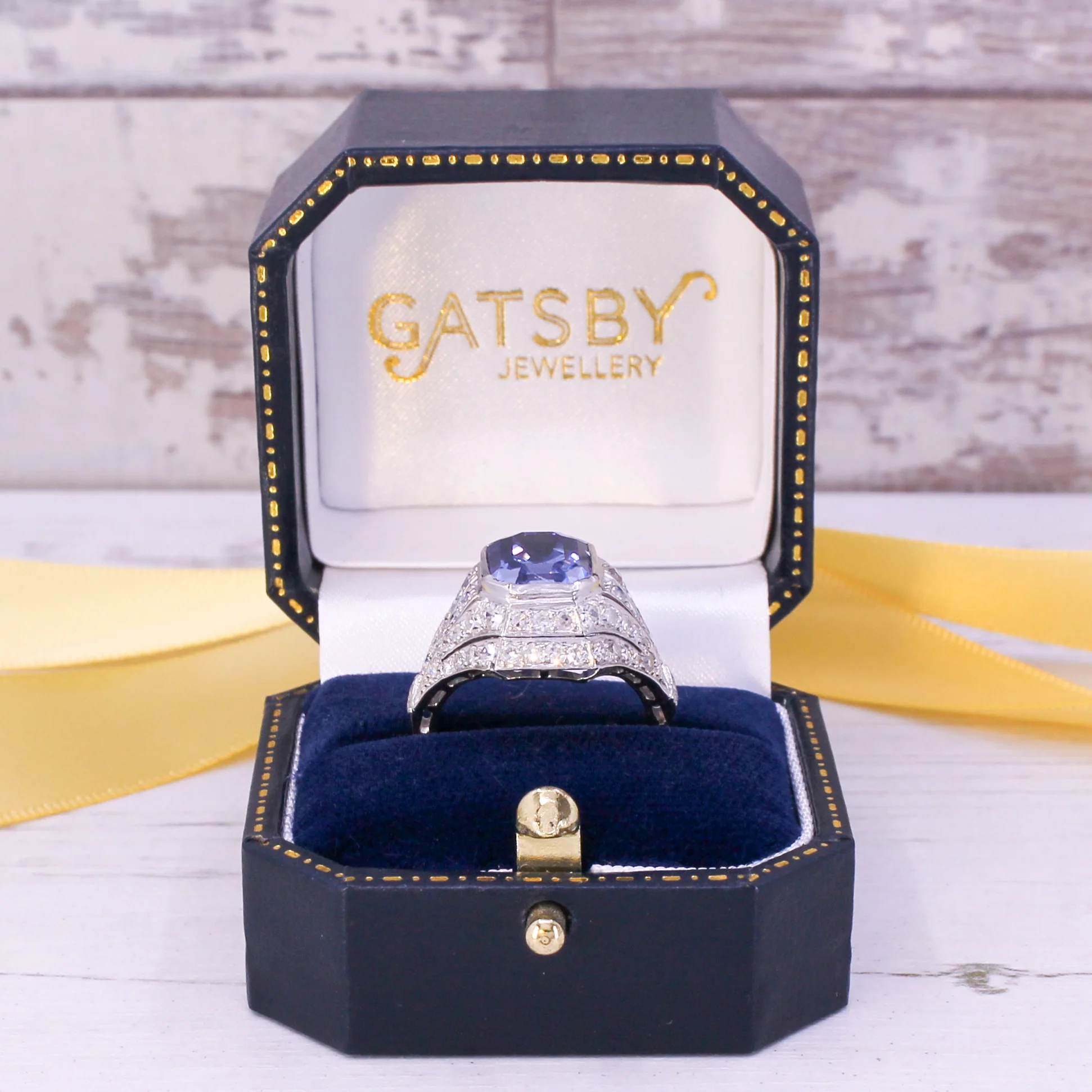 Art Deco 8.90 Carat Natural Ceylon Sapphire Ring, circa 1920 - Image 11