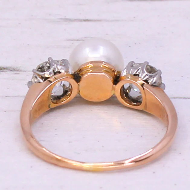 Art Deco Pearl & 1.20 Carat Diamond Trilogy Ring, circa 1930 - Image 4