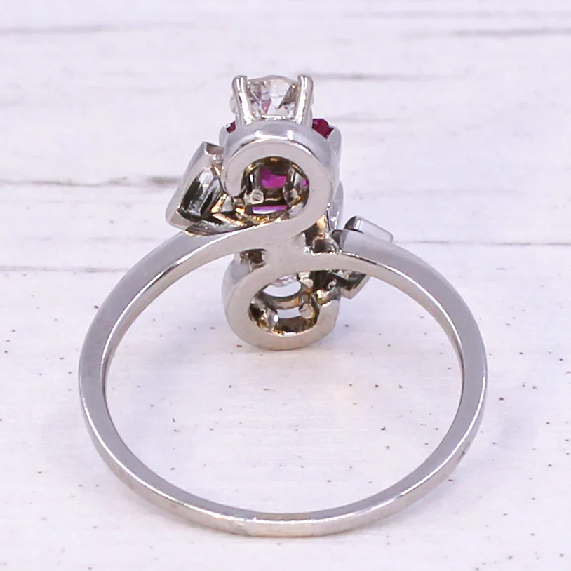 Art Deco 1.25 Carat Natural Burmese Ruby & Diamond Ring, circa 1935 - Image 5