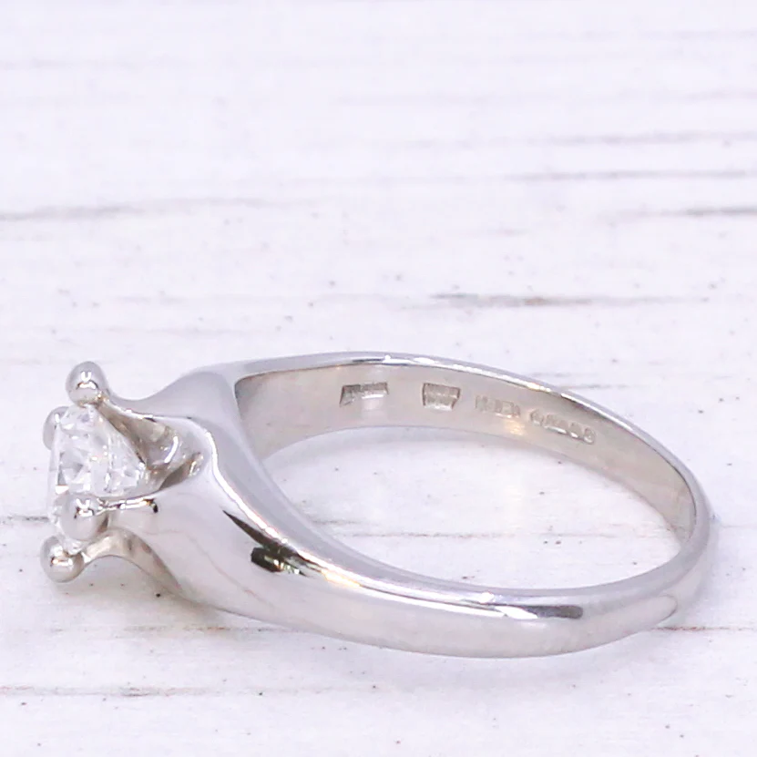 BULGARI 0.70 Carat Round Brilliant "Corona" Solitaire Ring - Image 4